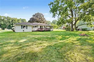 811 Leecrest St NW, Massillon, OH 44646 - Photo 5