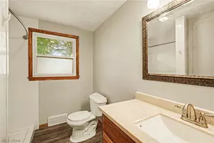 811 Leecrest St NW, Massillon, OH 44646 - Photo 17