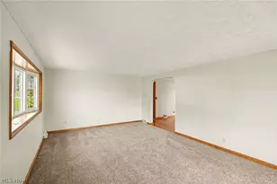 811 Leecrest St NW, Massillon, OH 44646 - Photo 9