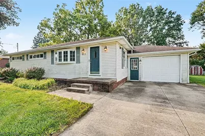 811 Leecrest Street NW, Massillon, OH 44646 - Photo 7