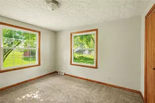 811 Leecrest St NW, Massillon, OH 44646 - Photo 15