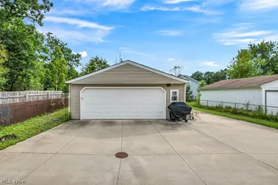 1175 Lloyd Avenue, Aurora, OH 44202 - Photo 3
