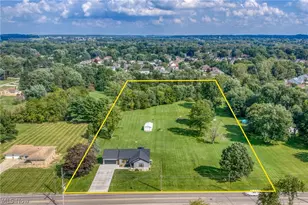 5272 California Ave, Louisville, OH 44641 - Photo 3