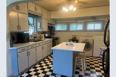 893 Maxwell Avenue, Millersburg, OH 44654 - Photo 5