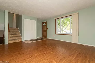 478 Manhattan Pky, Painesville Twp, OH 44077 - Photo 7