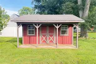 1311 N Walnut St, Dover, OH 44622 - Photo 5
