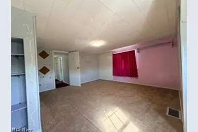 339 Fairview Street, Weirton, WV 26062 - Photo 13
