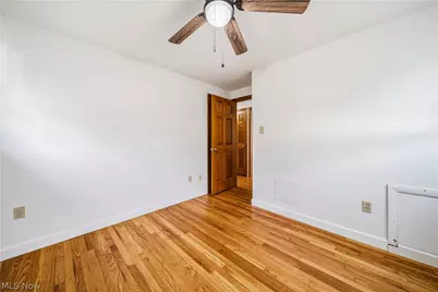 33450 Willowick Drive, Eastlake, OH 44095 - Photo 11