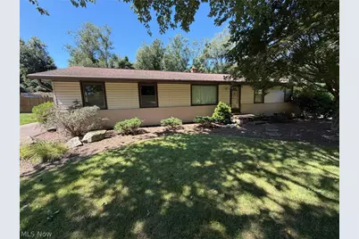 6322 Chiltern Road NW, Canal Fulton, OH 44614 - Photo 3