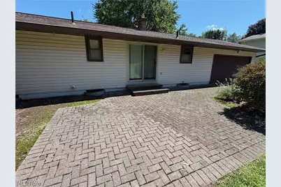 6322 Chiltern Road NW, Canal Fulton, OH 44614 - Photo 7