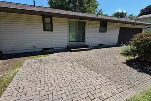 6322 Chiltern Rd NW, Canal Fulton, OH 44614 - Photo 7
