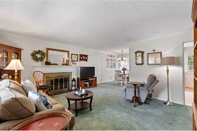 828 Eastview Avenue, Wadsworth, OH 44281 - Photo 3