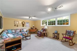 828 Eastview Ave, Wadsworth, OH 44281 - Photo 19