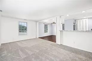 28 Valley Forge Ln, Elyria, OH 44035 - Photo 5