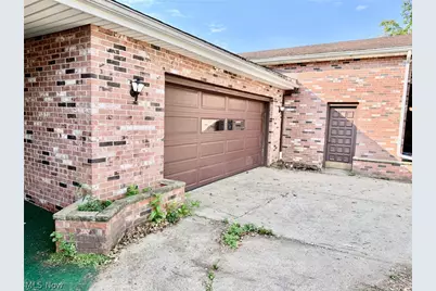 132 W Indian Street, Gnadenhutten, OH 44629 - Photo 49