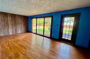 132 W Indian St, Gnadenhutten, OH 44629 - Photo 23