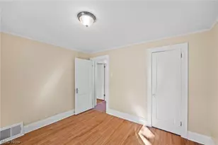 509 Tompkins Ave, Akron, OH 44305 - Photo 17