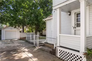 509 Tompkins Ave, Akron, OH 44305 - Photo 3