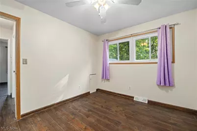 369 White Oak Drive, Elyria, OH 44035 - Photo 15