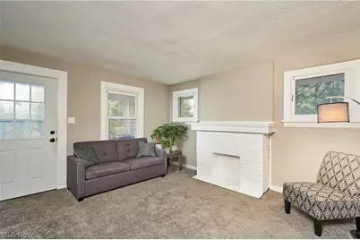 2514 Christensen Avenue, Akron, OH 44314 - Photo 5