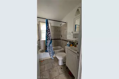 4015 E 142nd Street, Loveland, OH 44128 - Photo 5