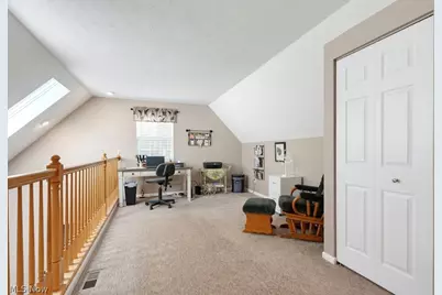 1990 Village Parkway, Tallmadge, OH 44278 - Photo 25