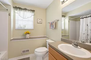 1990 Village Pkwy, Tallmadge, OH 44278 - Photo 29