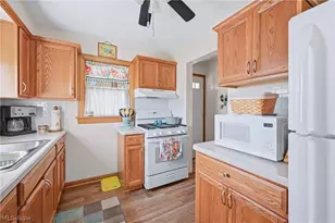 25 Highland Ave, Columbiana, OH 44408 - Photo 19