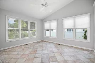 1024 Hunters Chase, Grafton, OH 44044 - Photo 25
