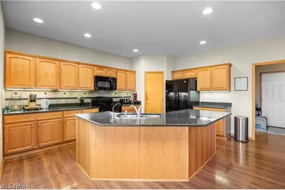 1056 Brigantine Avenue, Uniontown, OH 44685 - Photo 7