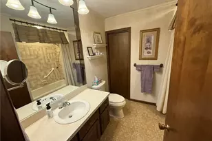 544 Stratton Ave SW, New Philadelphia, OH 44663 - Photo 7