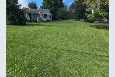 5991 Lakeshore Drive, Andover, OH 44003 - Photo 3