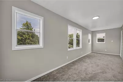 13504 Ashburton Avenue, Loveland, OH 44110 - Photo 35