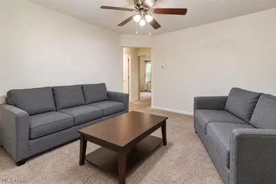 1360 Brittain Woods Road, Akron, OH 44310 - Photo 15