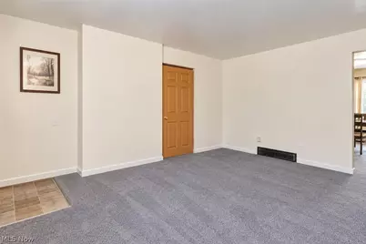 1360 Brittain Woods Road, Akron, OH 44310 - Photo 5