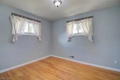 4388 W 155th Street, Loveland, OH 44135 - Photo 17