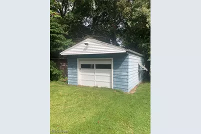 1227 Murray Avenue, Akron, OH 44310 - Photo 3