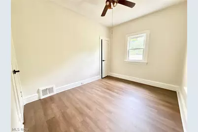 9617 Mount Auburn Avenue, Loveland, OH 44104 - Photo 9
