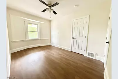 9617 Mount Auburn Avenue, Loveland, OH 44104 - Photo 15