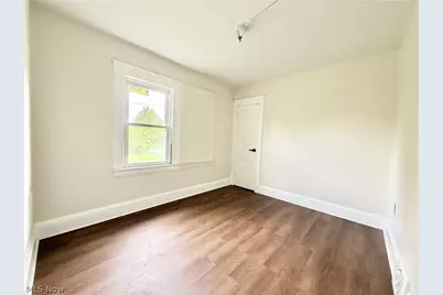9617 Mount Auburn Avenue, Loveland, OH 44104 - Photo 19