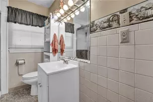 991 Hartshorn St, Alliance, OH 44601 - Photo 25