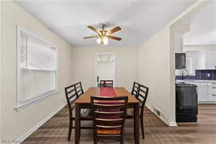 751 Roslyn Ave, Akron, OH 44320 - Photo 19