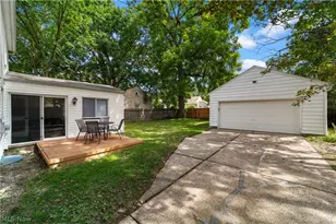 751 Roslyn Ave, Akron, OH 44320 - Photo 3