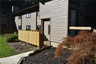 736 Kirkwall Dr, Copley, OH 44321 - Photo 29
