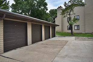 736 Kirkwall Dr, Copley, OH 44321 - Photo 29