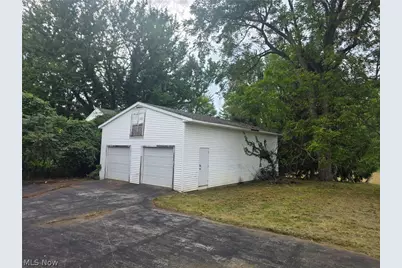 5663 N Ridge W, Saybrook, OH 44004 - Photo 5