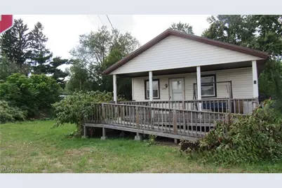 1202 N Uhrich Street, Uhrichsville, OH 44683 - Photo 1