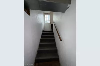 1202 N Uhrich Street, Uhrichsville, OH 44683 - Photo 15