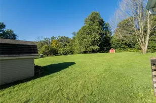6093 Joliat Ave, Louisville, OH 44641 - Photo 23