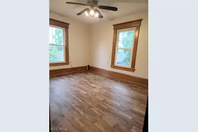 1227 McGregor Avenue NW, Canton, OH 44703 - Photo 15